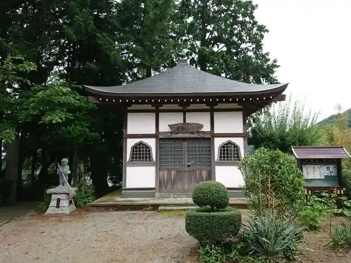 宗源寺の本殿・本堂
