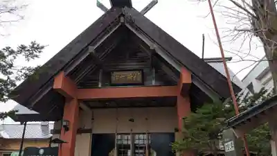 共栄稲荷神社の本殿・本堂