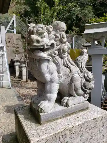 金刀比羅神社の狛犬