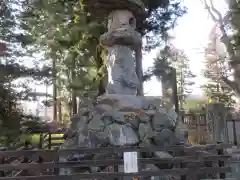 筑摩神社の塔