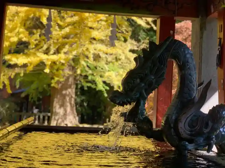 北口本宮冨士浅間神社の手水舎