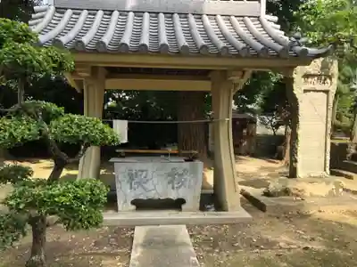 十一明神神社の手水舎