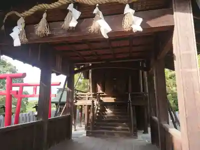 八幡神社の本殿・本堂