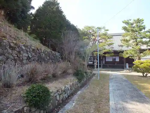 阿弥陀寺(滋賀県)