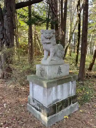 十勝神社の狛犬