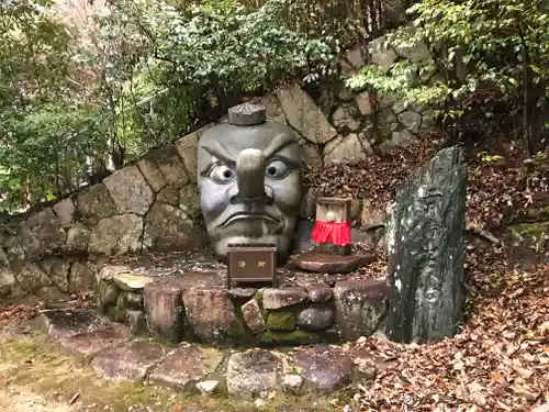 二井寺山極楽寺の建物その他