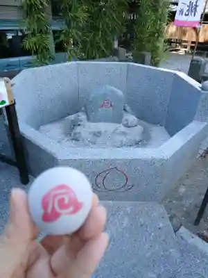 川越八幡宮の{uncategorized: "未分類", other: "その他", undefined: "問題あり", building: "その他建物", grave: "お墓", sacred_gate: "鳥居", guardian: "狛犬", statue: "像", buddha: "仏像", history: "歴史", nature: "自然", garden: "庭園", animal: "動物", pagoda: "塔", temizu: "手水舎", mountain_gate: "山門・神門", sanctuary: "本殿・本堂", subordinate: "末社・摂社", art: "芸術", scenery: "景色", jizo: "地蔵", ema: "絵馬", goshuin: "御朱印", omikuji: "おみくじ", items: "授与品その他", amulet: "お守り", goshuincho: "御朱印帳", eats: "食事", festival: "お祭り", votive_dance: "神楽", shichigosan: "七五三参", wedding: "結婚式", experience: "体験その他", initially: "初詣", around: "周辺", anti_infection: "感染症対策"}