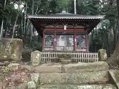 勝福寺の本殿