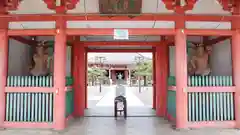 津観音の山門