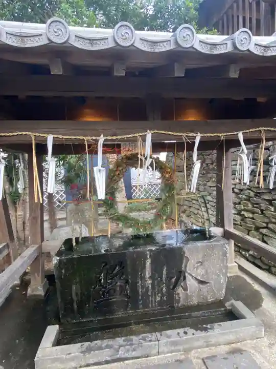 福島八幡宮の手水舎