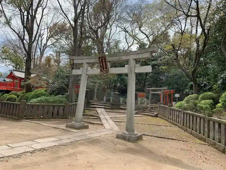 根津神社の鳥居