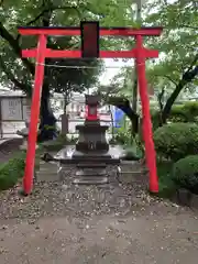 於菊稲荷神社の末社