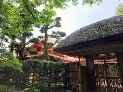 仁比山神社の建物その他