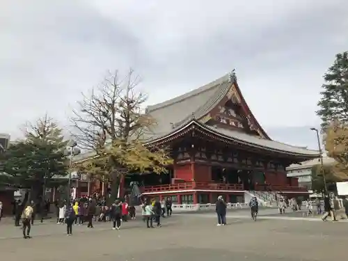 浅草寺の本殿