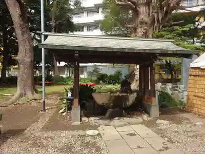 前原御嶽神社の手水舎