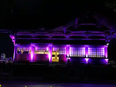 諏訪大社下社秋宮(長野県)