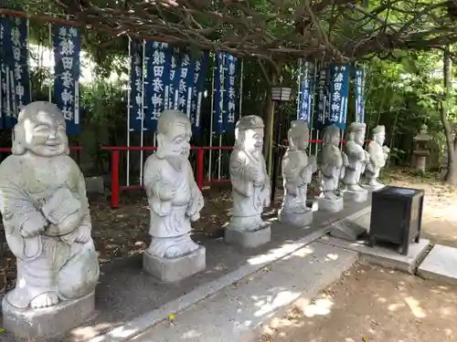 海神社の像