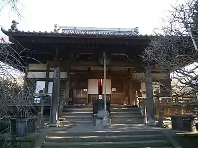 宝戒寺の本殿・本堂