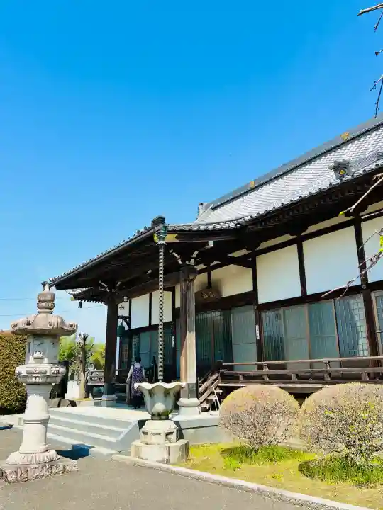 長昌寺の{uncategorized: "未分類", other: "その他", undefined: "問題あり", building: "その他建物", grave: "お墓", sacred_gate: "鳥居", guardian: "狛犬", statue: "像", buddha: "仏像", history: "歴史", nature: "自然", garden: "庭園", animal: "動物", pagoda: "塔", temizu: "手水舎", mountain_gate: "山門・神門", sanctuary: "本殿・本堂", subordinate: "末社・摂社", art: "芸術", scenery: "景色", jizo: "地蔵", ema: "絵馬", goshuin: "御朱印", omikuji: "おみくじ", items: "授与品その他", amulet: "お守り", goshuincho: "御朱印帳", eats: "食事", festival: "お祭り", votive_dance: "神楽", shichigosan: "七五三参", wedding: "結婚式", experience: "体験その他", initially: "初詣", around: "周辺", anti_infection: "感染症対策"}