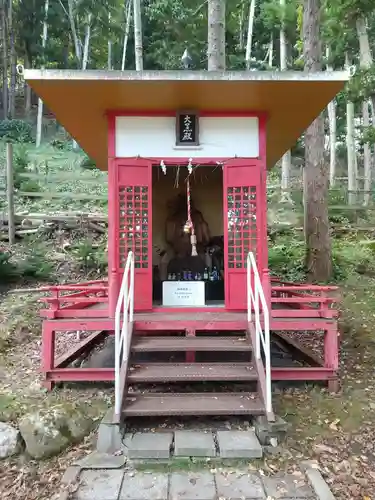 神社（洞爺湖中の島）の本殿・本堂