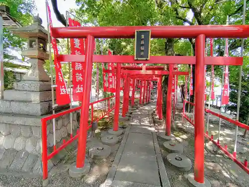 六所社（下飯田）の鳥居
