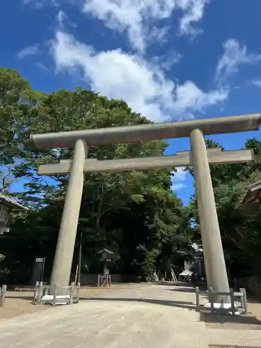 鹿島神宮の{uncategorized: "未分類", other: "その他", undefined: "問題あり", building: "その他建物", grave: "お墓", sacred_gate: "鳥居", guardian: "狛犬", statue: "像", buddha: "仏像", history: "歴史", nature: "自然", garden: "庭園", animal: "動物", pagoda: "塔", temizu: "手水舎", mountain_gate: "山門・神門", sanctuary: "本殿・本堂", subordinate: "末社・摂社", art: "芸術", scenery: "景色", jizo: "地蔵", ema: "絵馬", goshuin: "御朱印", omikuji: "おみくじ", items: "授与品その他", amulet: "お守り", goshuincho: "御朱印帳", eats: "食事", festival: "お祭り", votive_dance: "神楽", shichigosan: "七五三参", wedding: "結婚式", experience: "体験その他", initially: "初詣", around: "周辺", anti_infection: "感染症対策"}