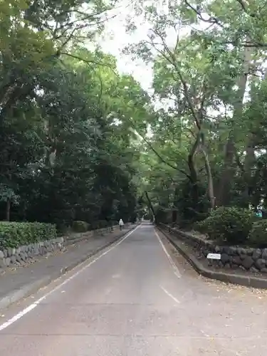 寒川神社の周辺
