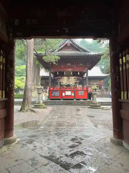北口本宮冨士浅間神社の山門・神門