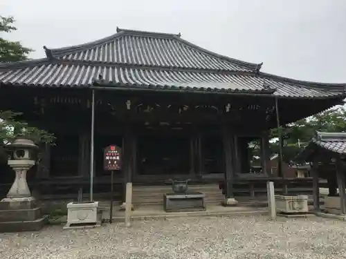 地藏院（寳蔵寺）の本殿・本堂