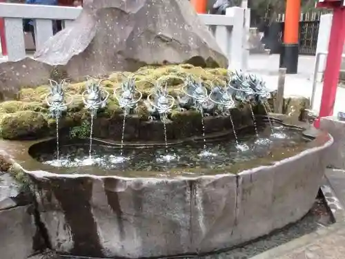 箱根神社の手水舎