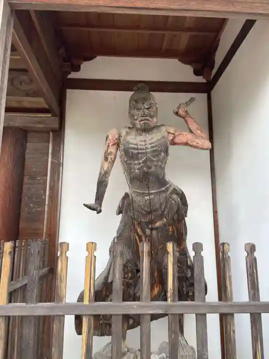 恩徳寺の山門・神門