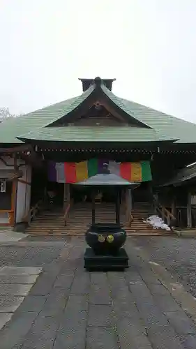 弘明寺の本殿・本堂