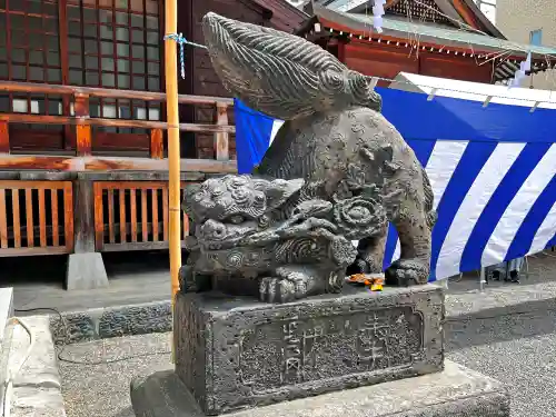 北海道神宮頓宮の狛犬