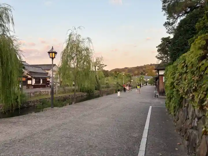 阿智神社の{uncategorized: "未分類", other: "その他", undefined: "問題あり", building: "その他建物", grave: "お墓", sacred_gate: "鳥居", guardian: "狛犬", statue: "像", buddha: "仏像", history: "歴史", nature: "自然", garden: "庭園", animal: "動物", pagoda: "塔", temizu: "手水舎", mountain_gate: "山門・神門", sanctuary: "本殿・本堂", subordinate: "末社・摂社", art: "芸術", scenery: "景色", jizo: "地蔵", ema: "絵馬", goshuin: "御朱印", omikuji: "おみくじ", items: "授与品その他", amulet: "お守り", goshuincho: "御朱印帳", eats: "食事", festival: "お祭り", votive_dance: "神楽", shichigosan: "七五三参", wedding: "結婚式", experience: "体験その他", initially: "初詣", around: "周辺", anti_infection: "感染症対策"}