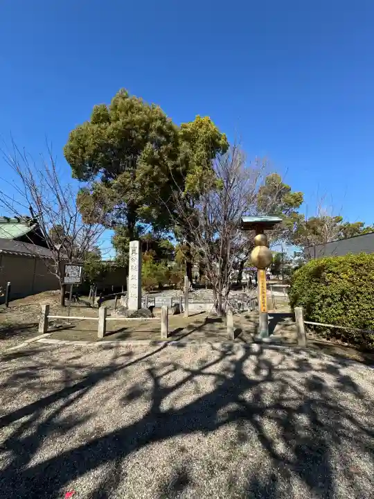 豊國神社の{uncategorized: "未分類", other: "その他", undefined: "問題あり", building: "その他建物", grave: "お墓", sacred_gate: "鳥居", guardian: "狛犬", statue: "像", buddha: "仏像", history: "歴史", nature: "自然", garden: "庭園", animal: "動物", pagoda: "塔", temizu: "手水舎", mountain_gate: "山門・神門", sanctuary: "本殿・本堂", subordinate: "末社・摂社", art: "芸術", scenery: "景色", jizo: "地蔵", ema: "絵馬", goshuin: "御朱印", omikuji: "おみくじ", items: "授与品その他", amulet: "お守り", goshuincho: "御朱印帳", eats: "食事", festival: "お祭り", votive_dance: "神楽", shichigosan: "七五三参", wedding: "結婚式", experience: "体験その他", initially: "初詣", around: "周辺", anti_infection: "感染症対策"}