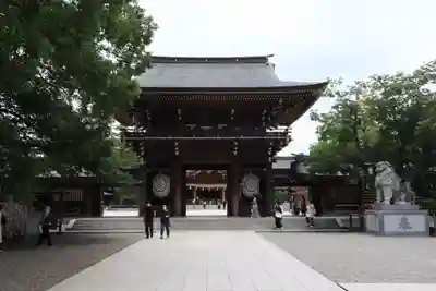 寒川神社の山門・神門