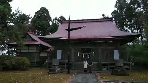 古四王神社の本殿・本堂