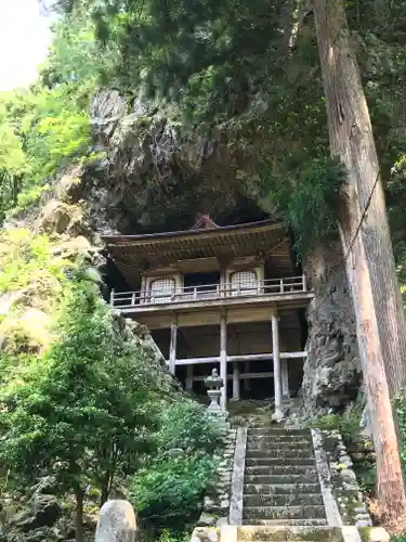 不動院岩屋堂の建物その他