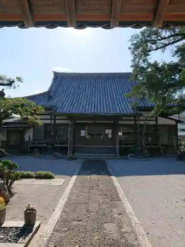 當行寺の本殿・本堂