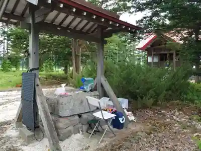人舞神社の手水舎