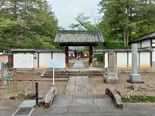 長國寺の山門・神門