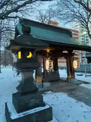 彌彦神社　(伊夜日子神社)の手水舎