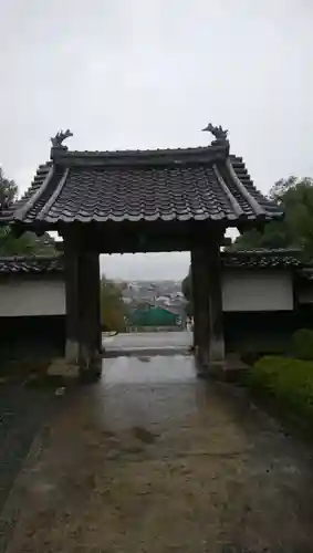 大頂寺の山門・神門