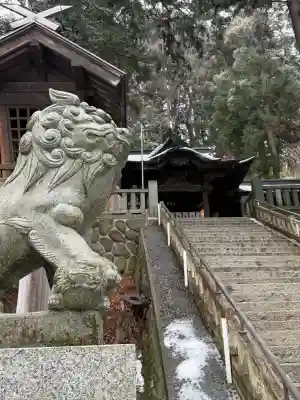 手長神社の{uncategorized: "未分類", other: "その他", undefined: "問題あり", building: "その他建物", grave: "お墓", sacred_gate: "鳥居", guardian: "狛犬", statue: "像", buddha: "仏像", history: "歴史", nature: "自然", garden: "庭園", animal: "動物", pagoda: "塔", temizu: "手水舎", mountain_gate: "山門・神門", sanctuary: "本殿・本堂", subordinate: "末社・摂社", art: "芸術", scenery: "景色", jizo: "地蔵", ema: "絵馬", goshuin: "御朱印", omikuji: "おみくじ", items: "授与品その他", amulet: "お守り", goshuincho: "御朱印帳", eats: "食事", festival: "お祭り", votive_dance: "神楽", shichigosan: "七五三参", wedding: "結婚式", experience: "体験その他", initially: "初詣", around: "周辺", anti_infection: "感染症対策"}