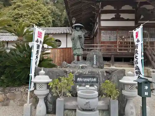 常福寺の像