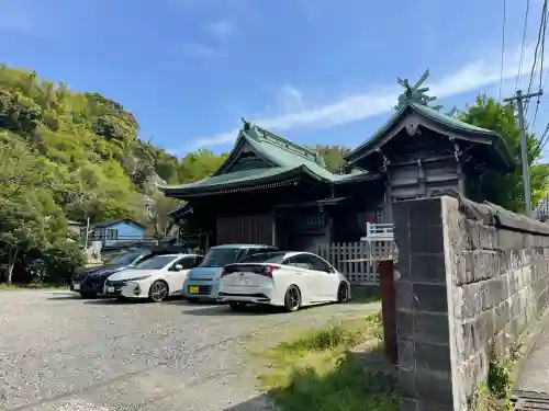 子之神社の{uncategorized: "未分類", other: "その他", undefined: "問題あり", building: "その他建物", grave: "お墓", sacred_gate: "鳥居", guardian: "狛犬", statue: "像", buddha: "仏像", history: "歴史", nature: "自然", garden: "庭園", animal: "動物", pagoda: "塔", temizu: "手水舎", mountain_gate: "山門・神門", sanctuary: "本殿・本堂", subordinate: "末社・摂社", art: "芸術", scenery: "景色", jizo: "地蔵", ema: "絵馬", goshuin: "御朱印", omikuji: "おみくじ", items: "授与品その他", amulet: "お守り", goshuincho: "御朱印帳", eats: "食事", festival: "お祭り", votive_dance: "神楽", shichigosan: "七五三参", wedding: "結婚式", experience: "体験その他", initially: "初詣", around: "周辺", anti_infection: "感染症対策"}