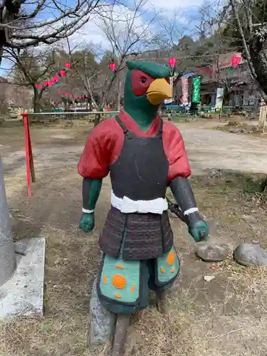 桃太郎神社（栗栖）の狛犬
