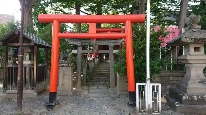安積國造神社の鳥居