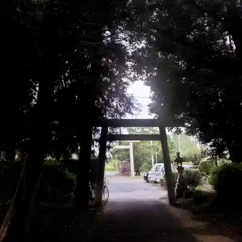 鈴置神社（矢合）の鳥居