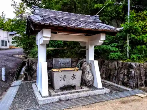 山之神社（北尾新田山之神社）の手水舎